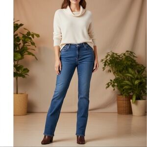 St. John’s Bay Women’s Bootcut Jeans Size 14 – Classic Denim, Comfortable Fit